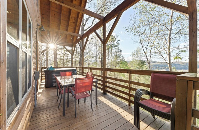 Mnt. View Cabin Near River w/ Hot Tub + Fire Pit