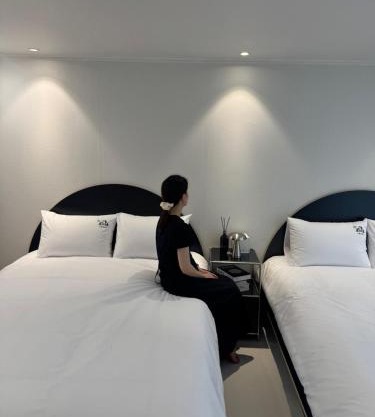 Moa stay 5minute from DDP Station