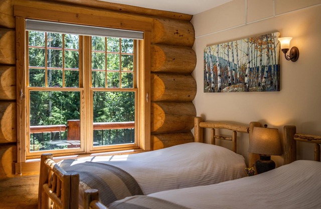 Moberly Lodge