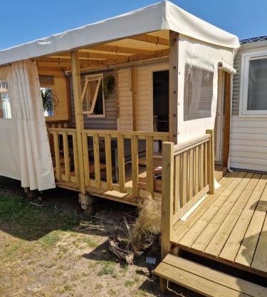 Mobil home sur Camping