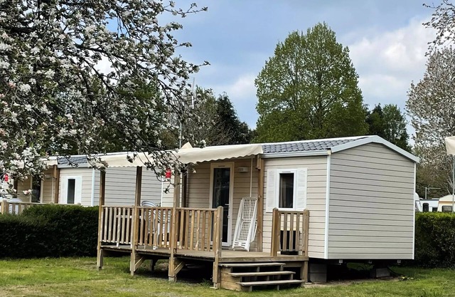 Mobil-Home 3 Rooms 4 People Without Sanitary (2 adults and 2 children -40 kgs)