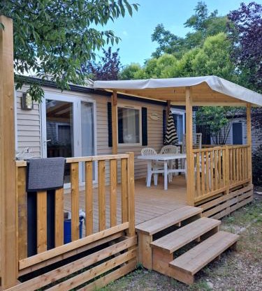 Mobile Home 270