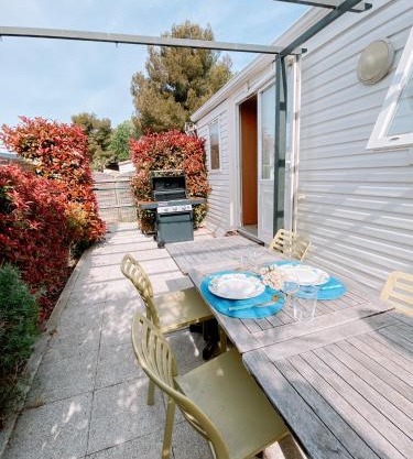 Mobile-home au bord de la plage