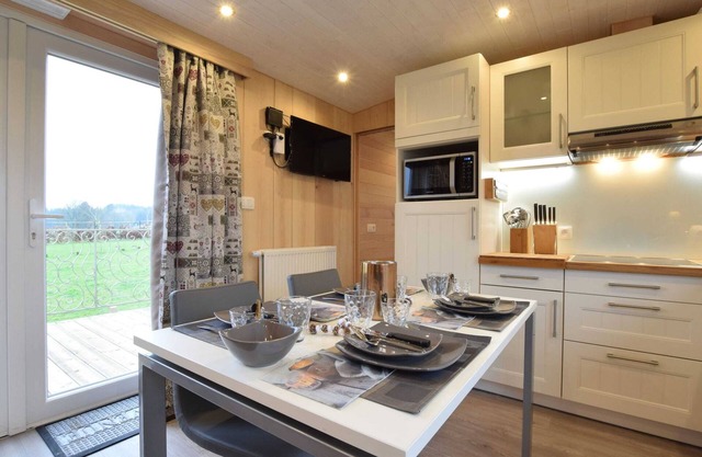 Mobile Home in Ardennes Near Forest & Sauna