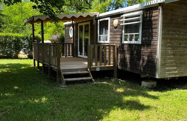 Mobilheim 3 Schlafzimmer - halb überdachte Terrasse 6 Personen
