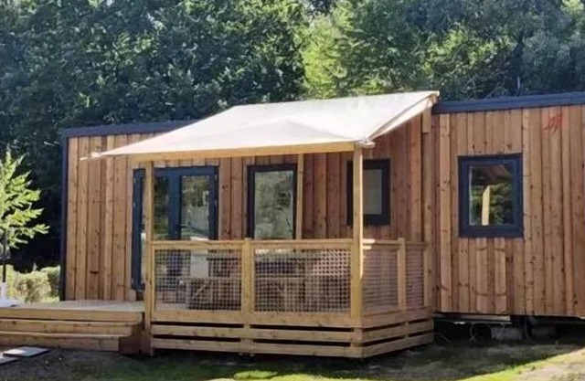 Mobilheim Eden Duo - 2 Schlafzimmer + TV 4 Personen