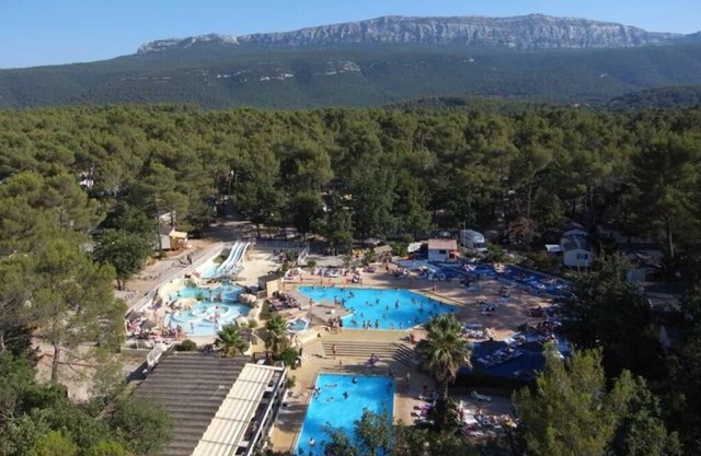 Mobilhome Premium 3 Chambres 6p Camping Domaine Ste Baume Face à la Piscine