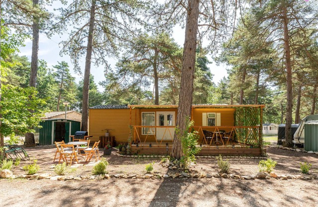 Mobilhome with Shared Pool, Shared Terrace and Air Conditioning