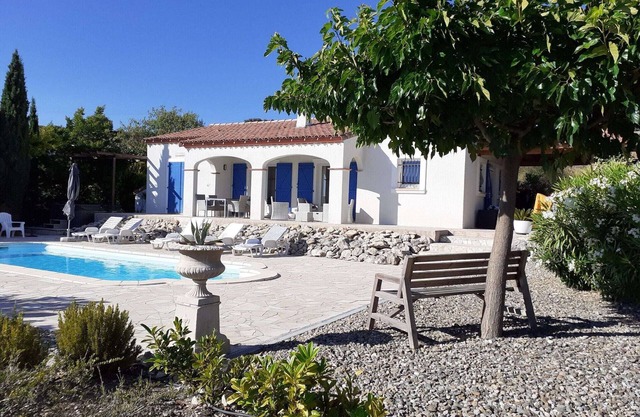 Villa en Félines cerca de Spa y Viñedos