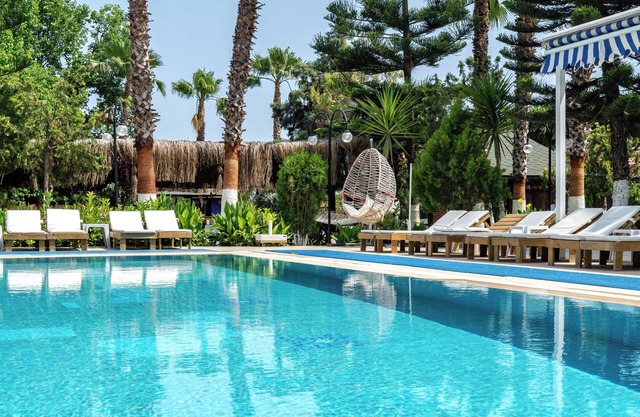 Moda Suit Hotel