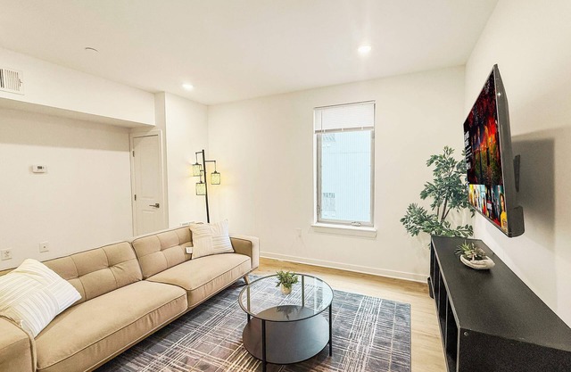 Modern 1 BD | Sleeps 4 | Northern Liberties