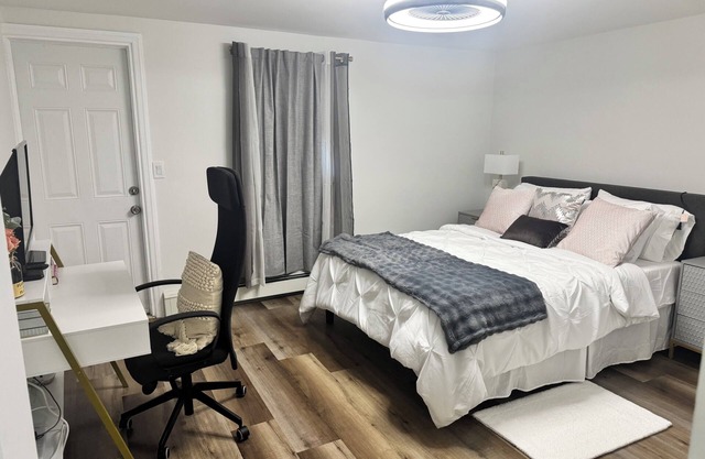 1 dormitorio en Downtown Jersey City, cerca del Light Rail y restaurantes.