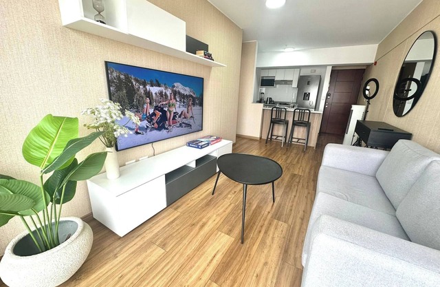 Moderno 1BR en J Prado Board San Isidro