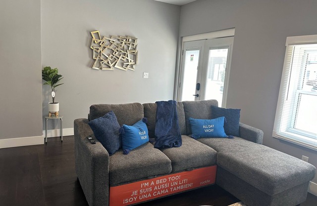 Modern 2 Bed/2 Full Bath Retreat with King Bed