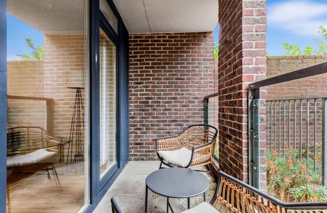 Modern 2-bed Apartment in Stratford