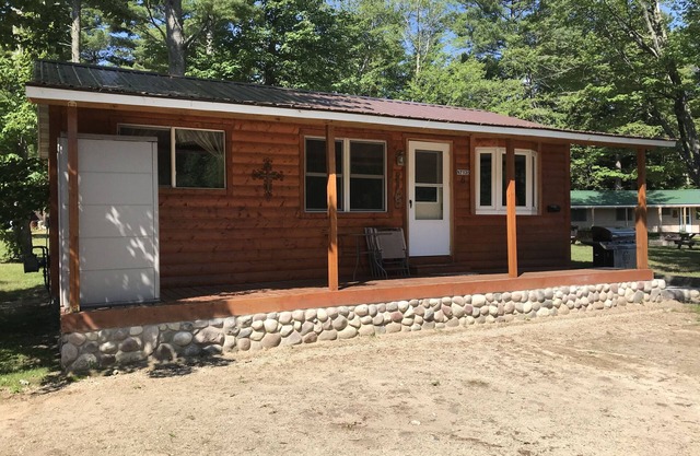 Modernos apartamentos de 2 habitaciones y 1 baño a solo pasos del río Au Train