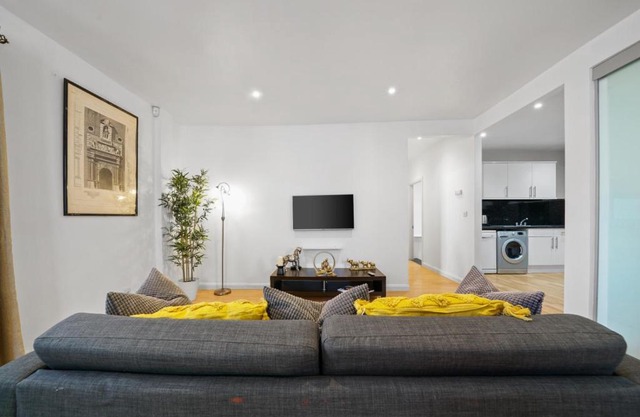 Modern 2Bed Apartment London Greenwich Cutty Sark O2 Arena - Perfect for long stay reservations