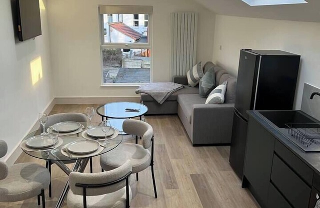 Modern 2BR flat in Hendon near Wembley Stadium