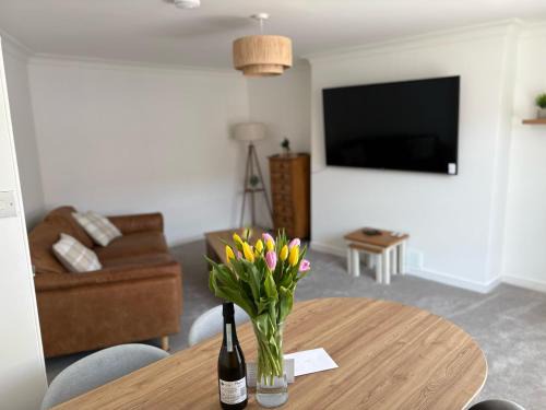 Modern 3-Bedroom, central Kirkcudbright