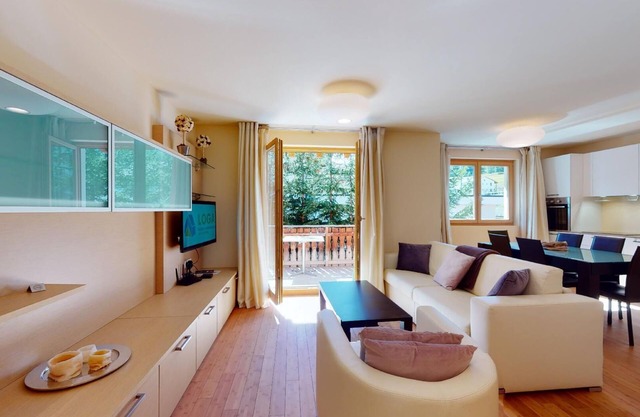 Modern 3½ room flat on the ground floor, approx.