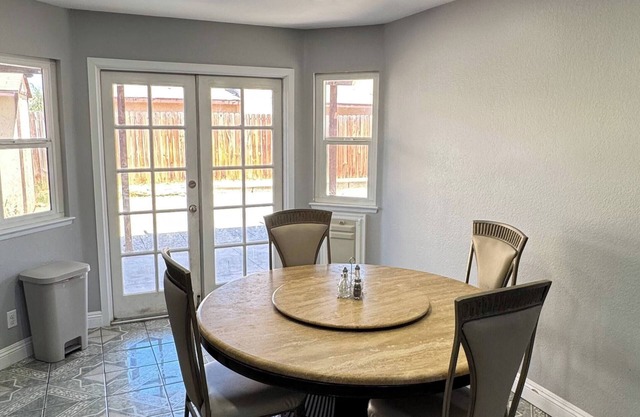 Terrific 3-bedroom house in Moreno Valley