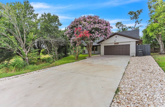 Modern 4 bedrooms house near Spectacular Lake Ray Hubbard Rockwall/Heath TX