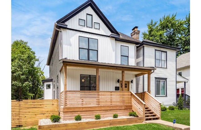 Modern 4Bd Home | Outdoor Living, Near Downtown and Children's Hospital