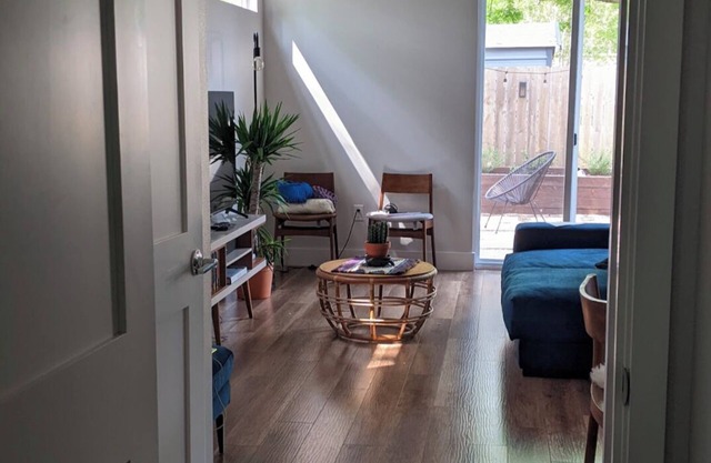 Modern and Cosy 2-bedroom Family Home