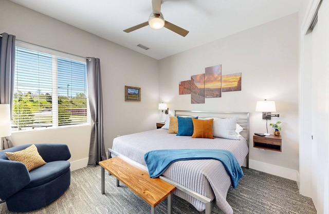 Modern and Cozy ~ Near Downtown, CSM, Red Rocks, Denver