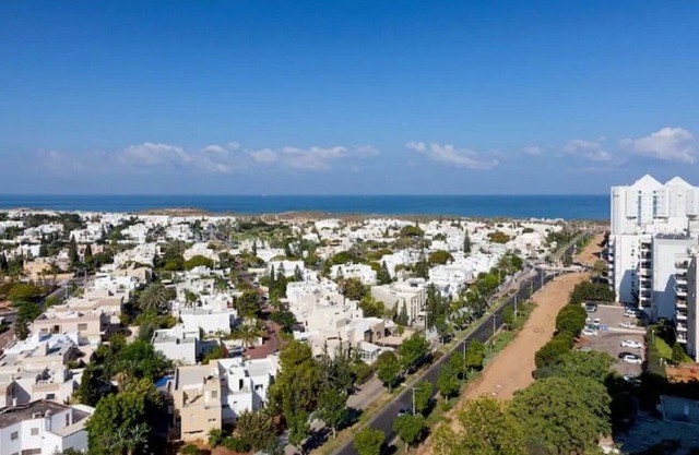 Apartamento moderno, playa increíble