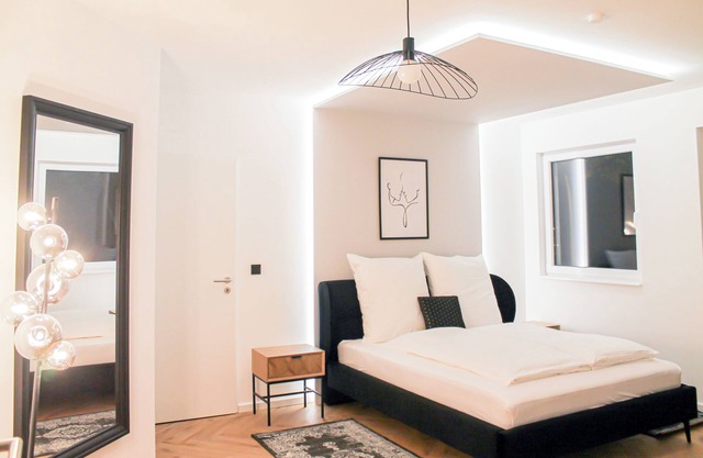 modern apartment,close to center with parking spot