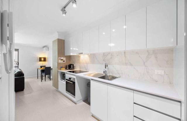 Modern Apartment in Rockingham’s Growth Hub