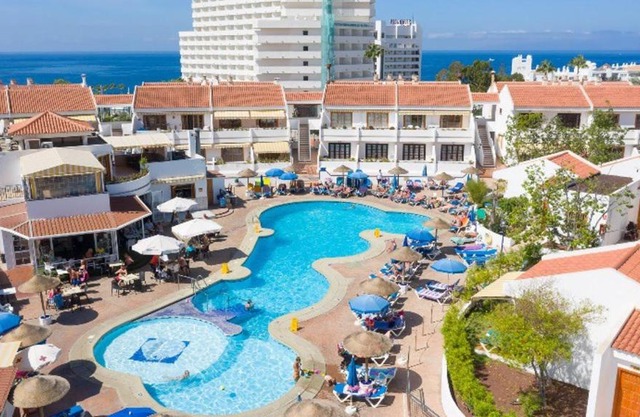 Modern Apartment in Costa Adeje with Shared Pool