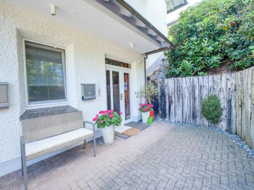 Modern Apartment in Schwalefeld with Garden