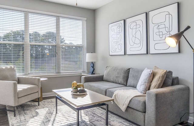 Modern Apartment in Prime Location (ID9798X32)