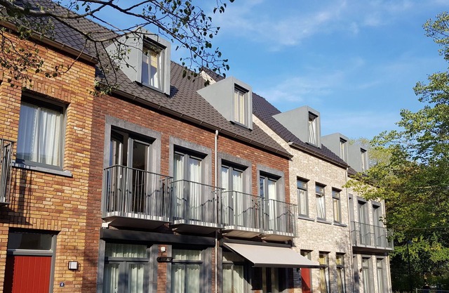 Modern Apartment, Just 4 km. From Maastricht