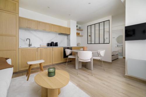 Modern apartment next to Saint Germain 4PAX