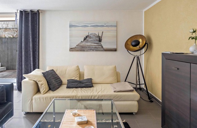 Moderno apartamento Steg 1 en zona tranquila con jardín, terraza y Wi-Fi