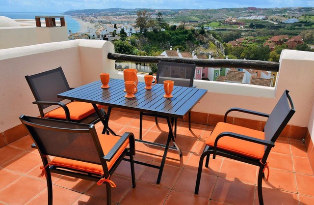 Apartamento moderno, terraza con vistas, internet