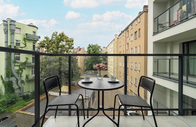 Modern Apartment With Parking by Renters