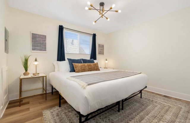 Modern Apt | Parking | Near German Village + Dtwn