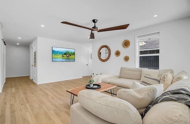 Modern Beach-House ❤️ Located in Wine Country