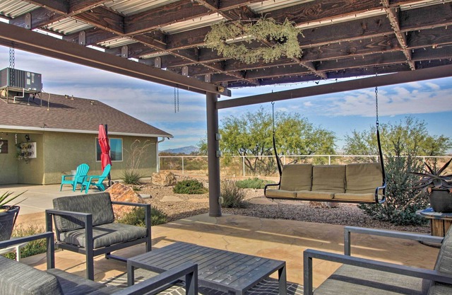 Modern Benson Home w/ Views ~ 40 Mi to Tucson