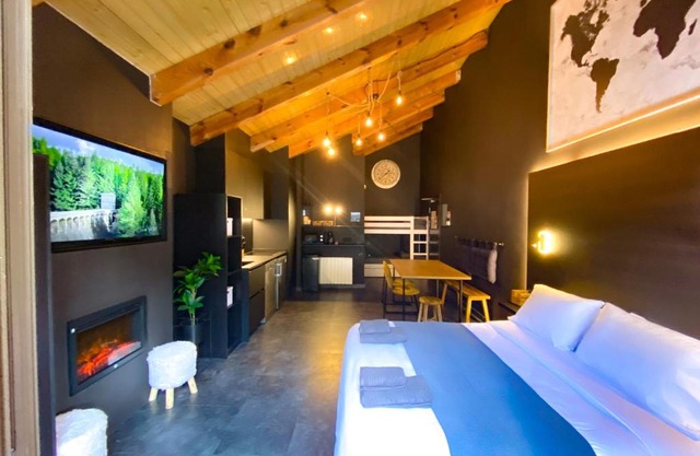 Modern Black Studio Penthouse En Valle De Incles - Parking Gratis l by BonesVacances