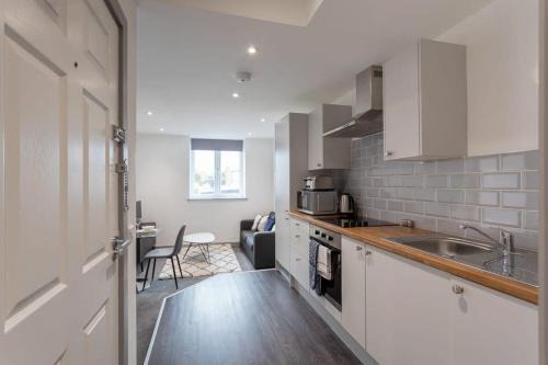 Modern & Bright 1 Bed Apartment Leeds