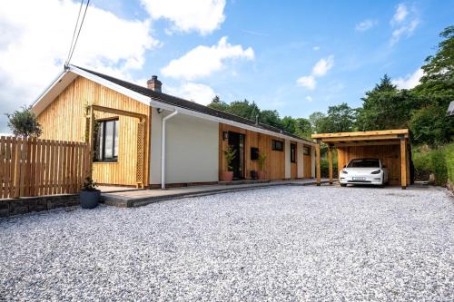 Modern Bungalow Views of Pen y Fan