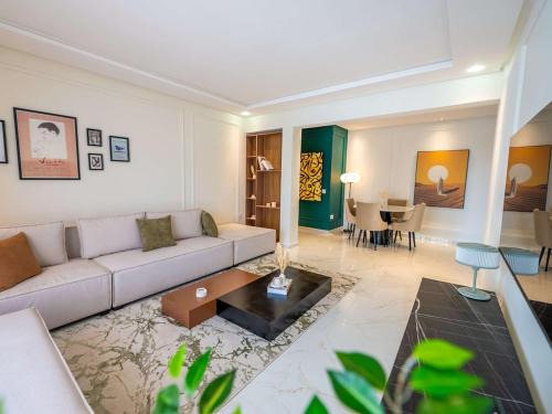Modern & Central 2BR Stay in Rabat
