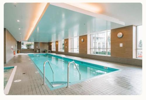 Modern, central Vancouver suite