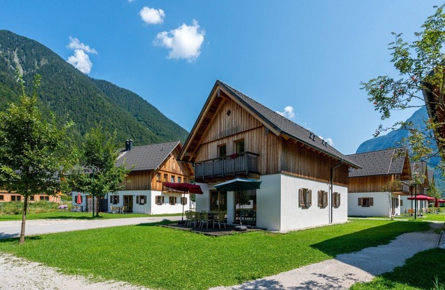 Chalet moderno en Obertraun con terraza