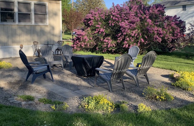 Modern Colonial Home Walking Distance to Town & Outlet Trail